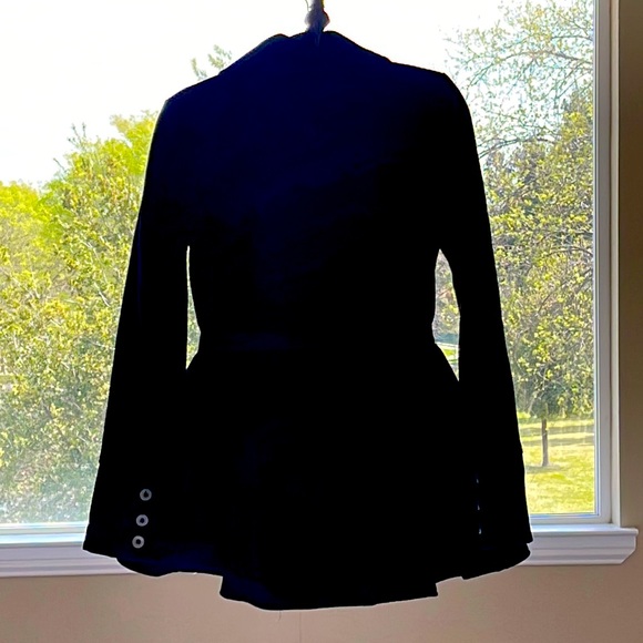 Beautiful flattering Buffalo wool coat - Picture 2 of 14